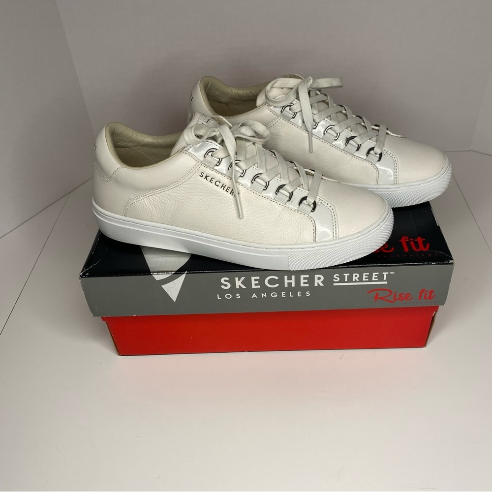 Skechers Street Los Angeles Rise Fit women’s sneakers size 8.5.